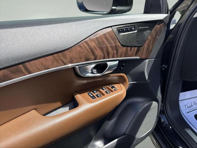 2019 Volvo XC90 T6 Momentum
