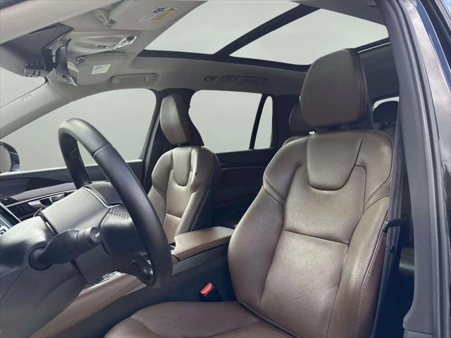 2019 Volvo XC90 T6 Momentum