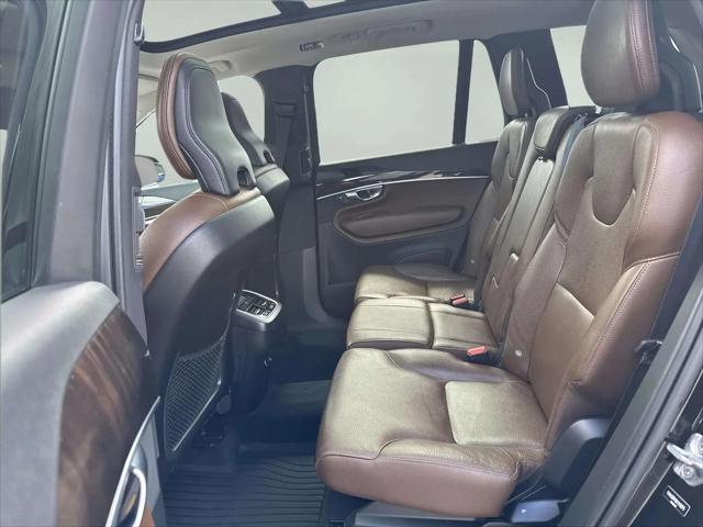 2019 Volvo XC90 T6 Momentum
