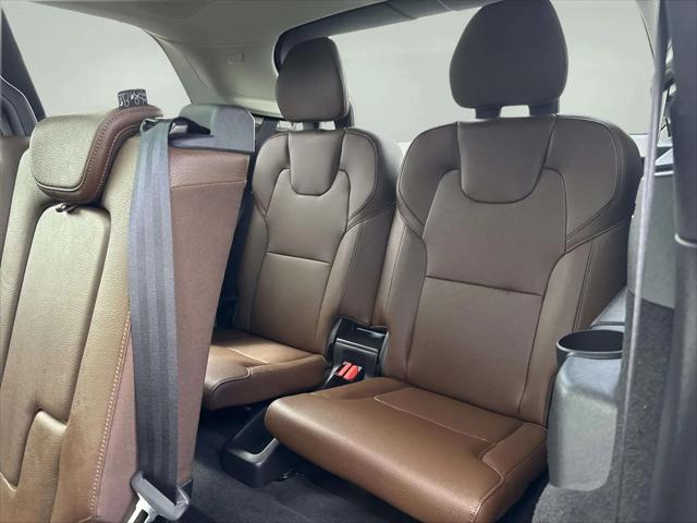 2019 Volvo XC90 T6 Momentum
