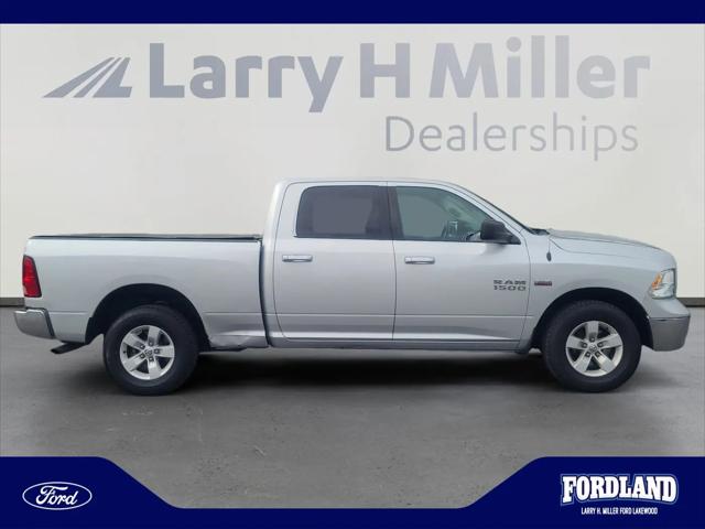 2018 Ram 1500 SLT Crew Cab 4x4 6'4" Box