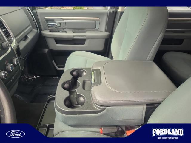2018 Ram 1500 SLT Crew Cab 4x4 6'4" Box