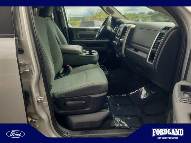 2018 Ram 1500 SLT Crew Cab 4x4 6'4" Box