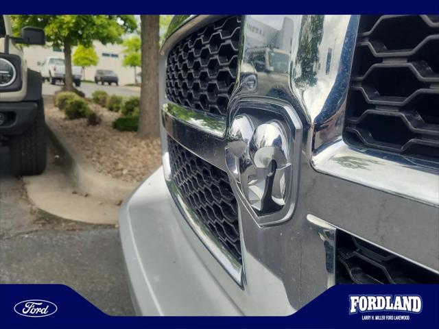 2018 Ram 1500 SLT Crew Cab 4x4 6'4" Box