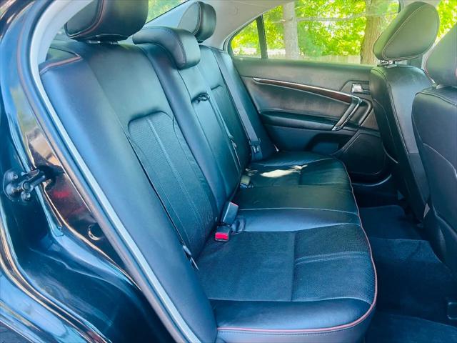 2011 Lincoln MKZ AWD