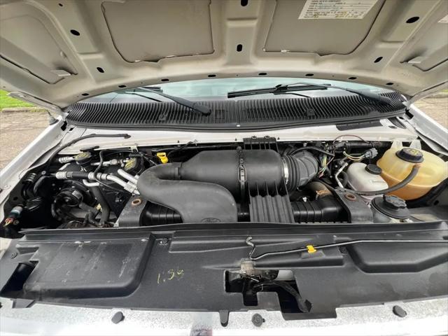 2013 Ford E-450 Cutaway E-450