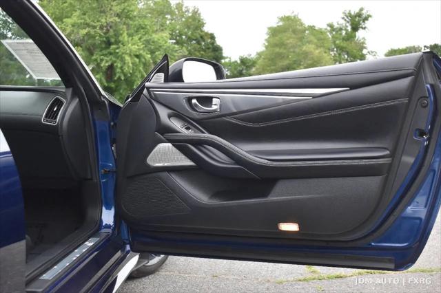 2018 INFINITI Q60 3.0t LUXE