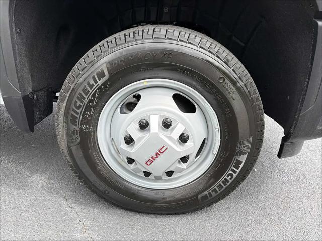 2026 GMC Sierra 3500HD Pro