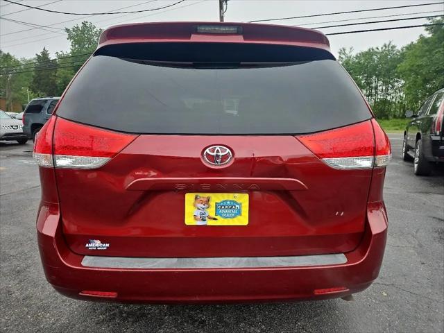 2011 Toyota Sienna LE V6