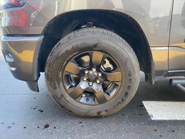 2025 Ram 1500 Tradesman Crew Cab 4x4 5'7" Box