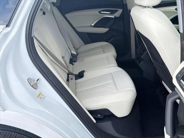 2026 Audi Q5 Premium TFSI quattro S tronic