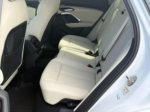 2026 Audi Q5 Premium Plus TFSI quattro S tronic