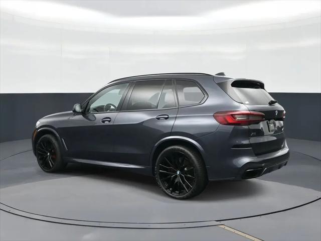 2022 BMW X5 M50i