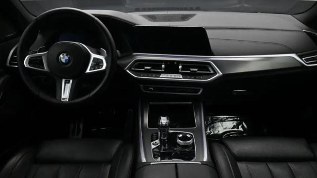 2022 BMW X5 M50i