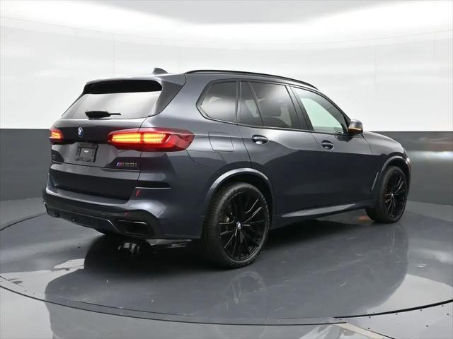 2022 BMW X5 M50i