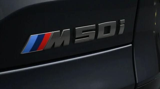 2022 BMW X5 M50i
