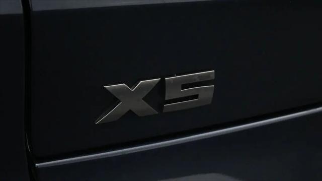 2022 BMW X5 M50i