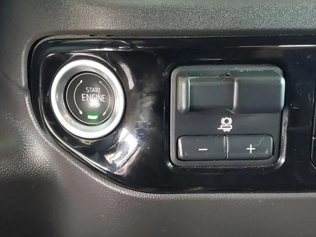 2023 GMC Sierra 1500 4WD Crew Cab Short Box SLT