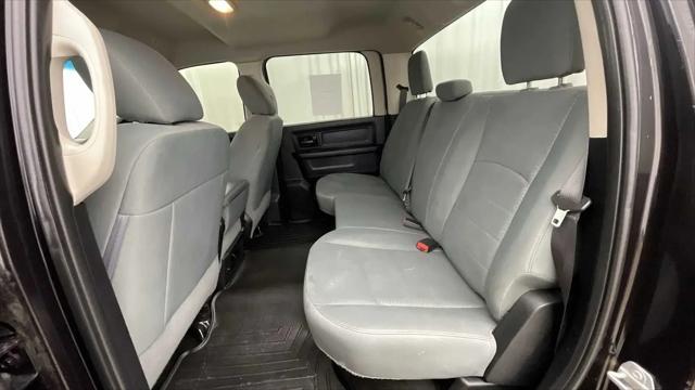 2017 Ram 2500 Tradesman Crew Cab 4x4 6'4" Box