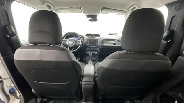2017 Jeep Renegade Altitude FWD