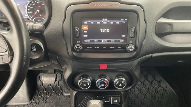 2017 Jeep Renegade Altitude FWD