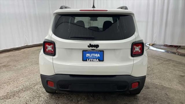2017 Jeep Renegade Altitude FWD