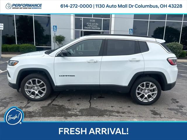 2024 Jeep Compass Latitude Lux FWD