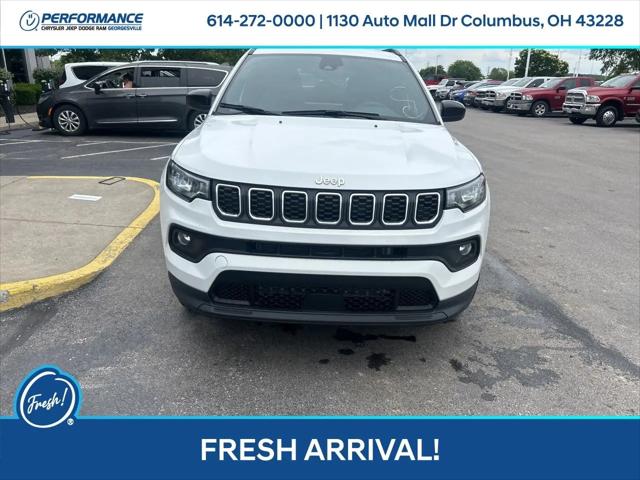 2024 Jeep Compass Latitude Lux FWD