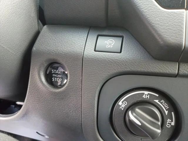 2026 Nissan Frontier Crew Cab PRO-4X 4x4