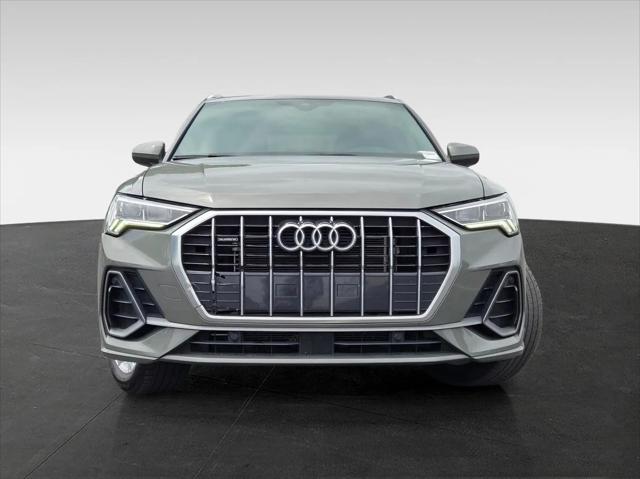 2023 Audi Q3 Premium 45 TFSI S line quattro Tiptronic