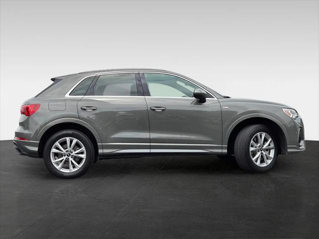 2023 Audi Q3 Premium 45 TFSI S line quattro Tiptronic