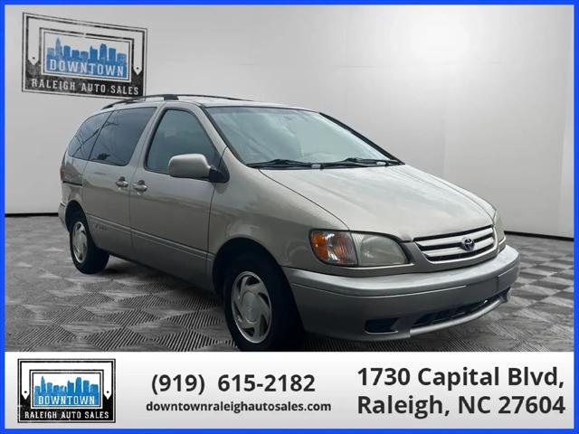 2002 Toyota Sienna XLE