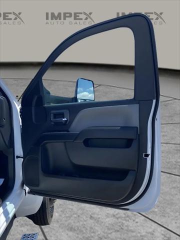 2024 Chevrolet Silverado 6500HD 1WT
