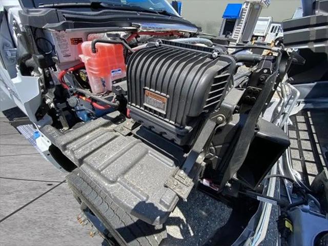 2024 Chevrolet Silverado 6500HD 1WT