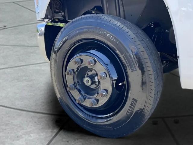 2024 Chevrolet Silverado 6500HD 1WT