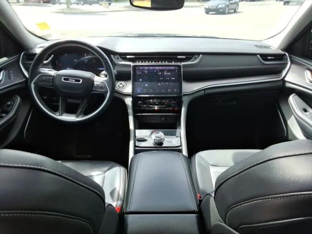 2022 Jeep Grand Cherokee L Limited 4x4