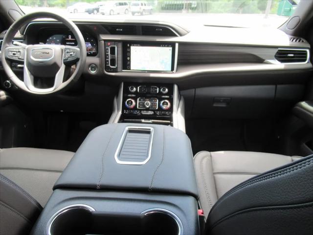 2024 GMC Yukon XL 2WD Denali