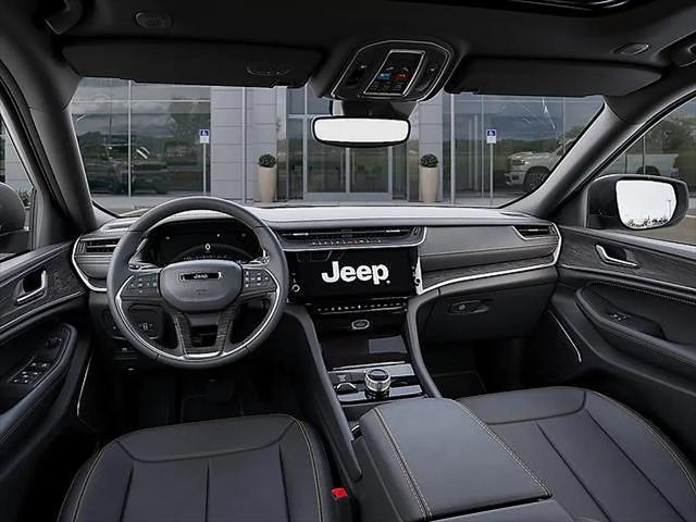 2026 Jeep Grand Cherokee 85th Anniversary Edition