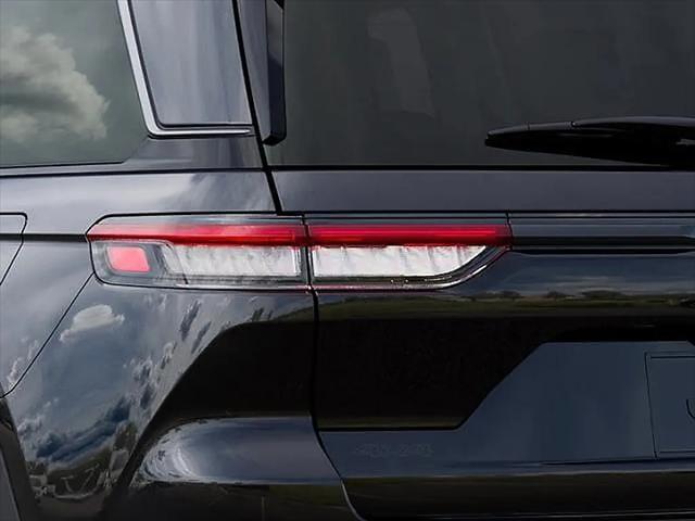 2026 Jeep Grand Cherokee 85th Anniversary Edition