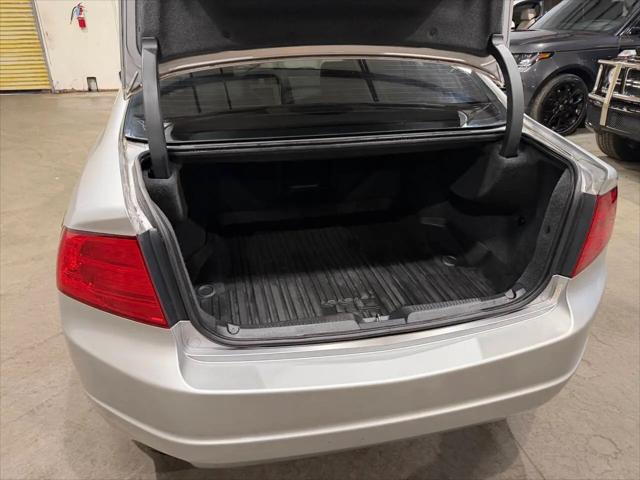 2005 Acura TL Base