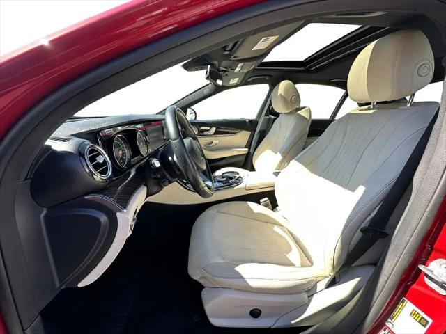 2017 Mercedes-Benz E-CLASS E 300 E 300