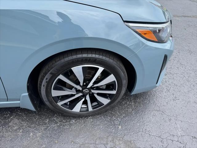 2024 Nissan Sentra SV Xtronic CVT