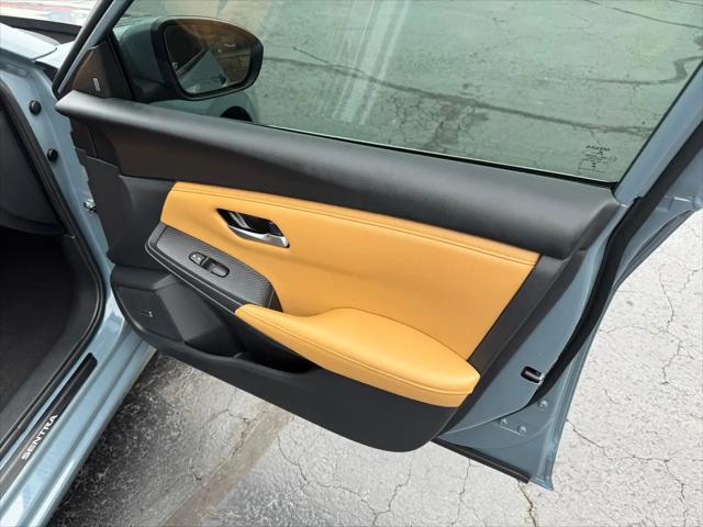 2024 Nissan Sentra SV Xtronic CVT