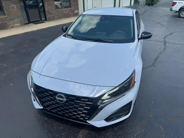 2025 Nissan Altima SR FWD