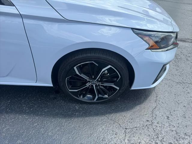 2025 Nissan Altima SR FWD