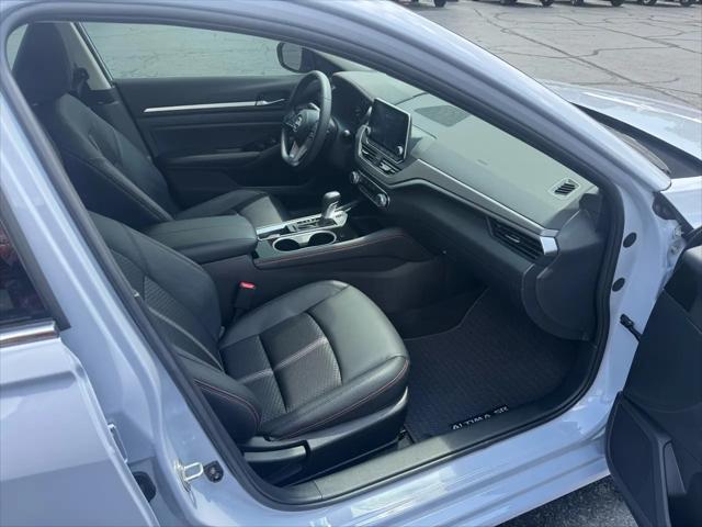 2025 Nissan Altima SR FWD