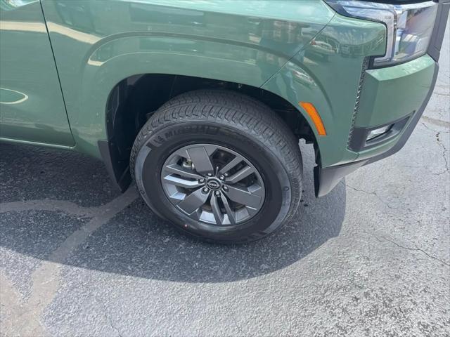 2025 Nissan Frontier Crew Cab SV 4x4
