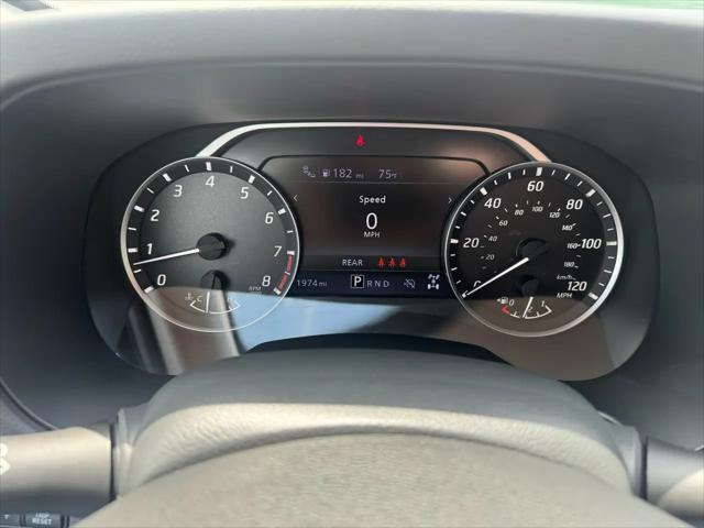 2025 Nissan Frontier Crew Cab SV 4x4