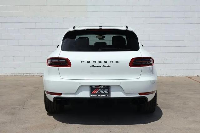 2017 Porsche Macan Turbo