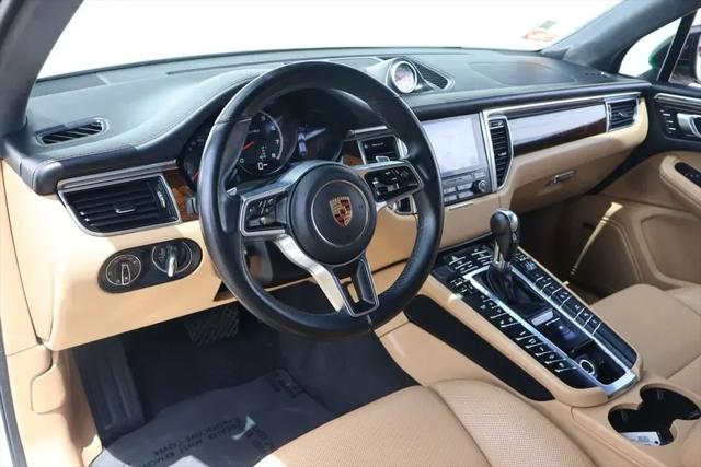 2017 Porsche Macan Turbo